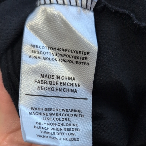 Smiley World Graphic T - Picture 3 of 4